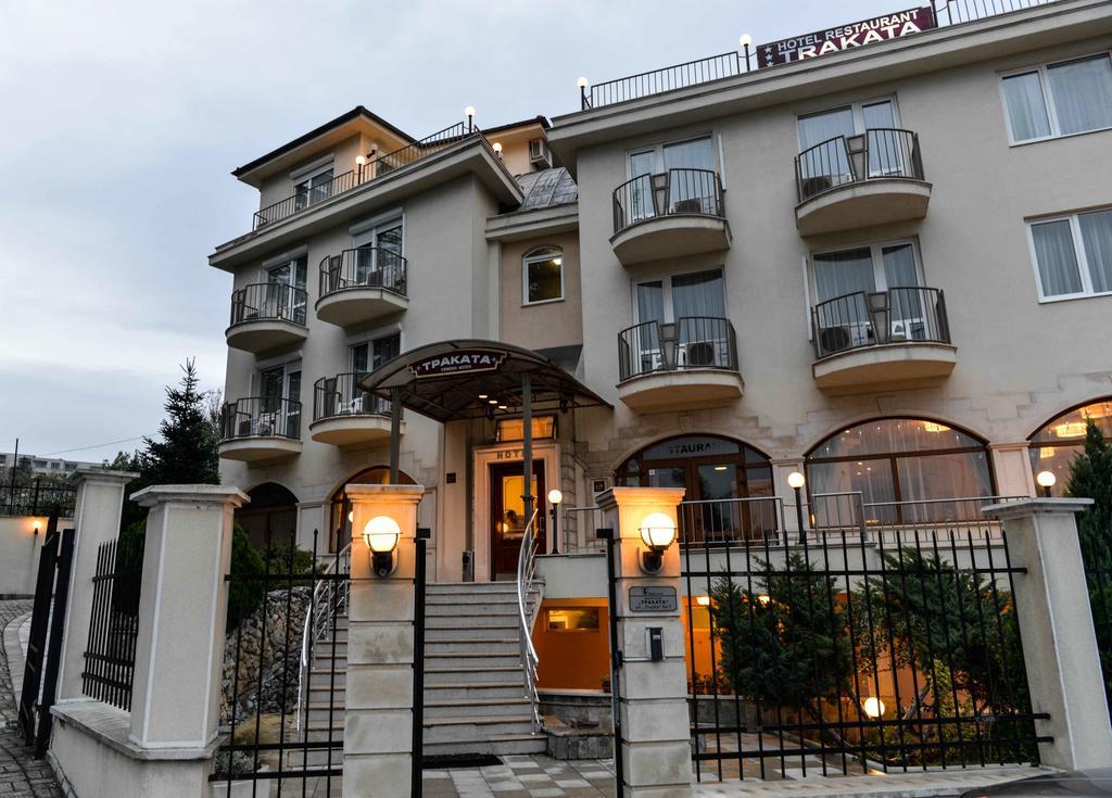 Hotel Trakata 3*